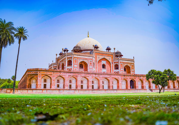 Top 10 Places To Visit In Delhi