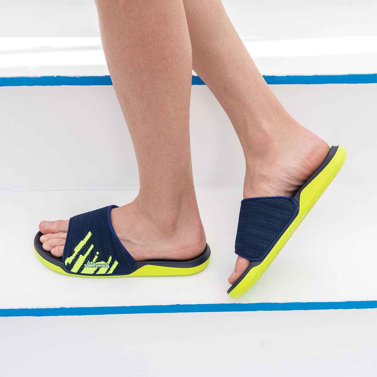 #color_peony-navy